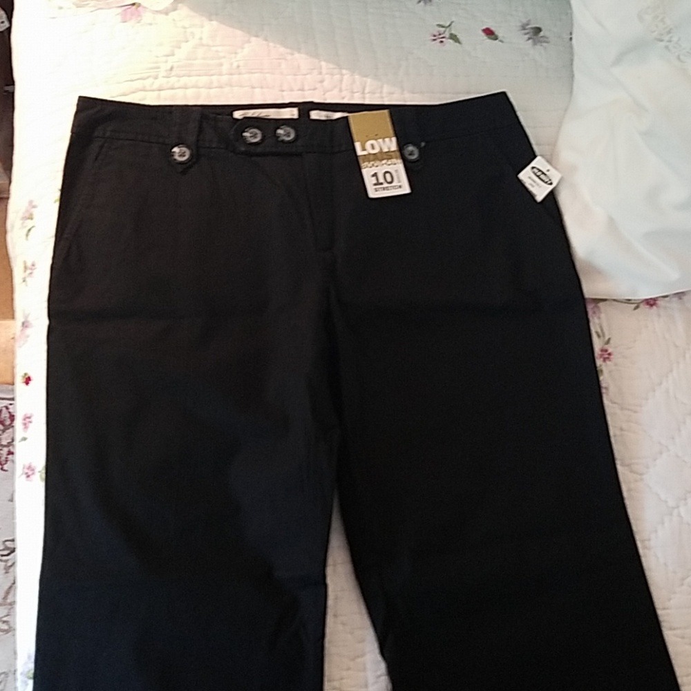 NWT Old Navy Low Waist, Boot-Cut Pants